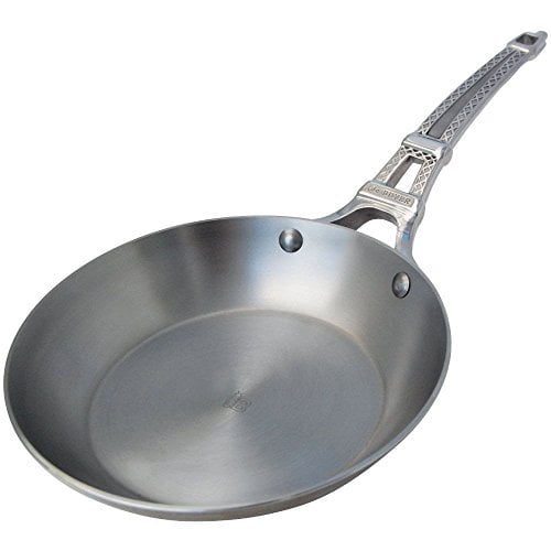 medium saute pan