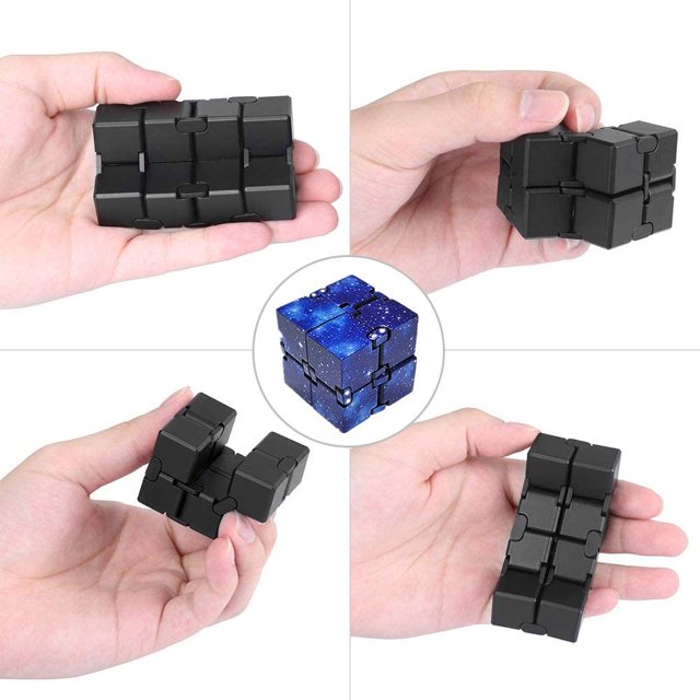 Infinite Cube Juguetes de reducción de presión Juguetes Cubo de juguete para adultos y ni?os 魔术 方块 (空空 蓝色 ZefeiWu 8390614329331