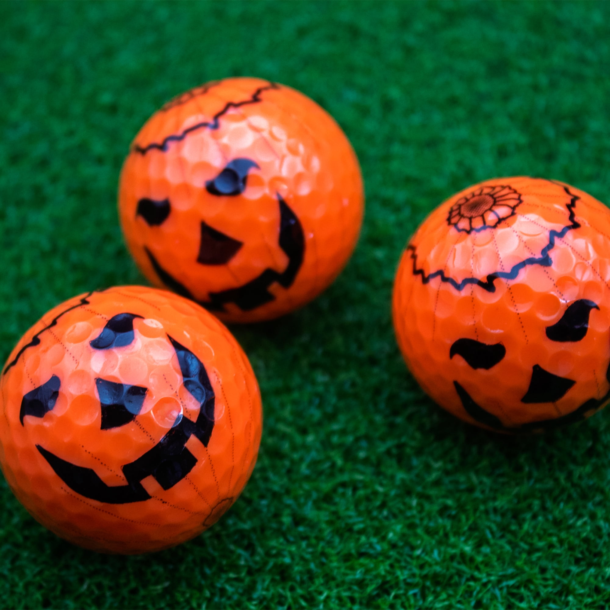 Jack O'Lantern Halloween Golf Balls – 12-Pack of Pumpkin Face Orange Golf Balls