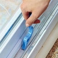 thumbnail image 4 of Herramientas de limpieza de ranuras de mano, cepillos de limpieza de cocina con riel para puerta y ventana (color aleatorio: azul, verde, rosa) (3 piezas), 4 of 5