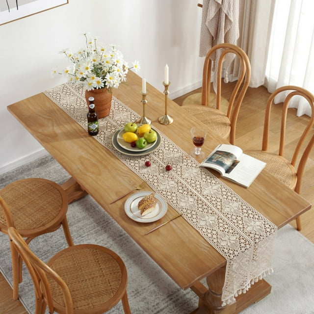 YAOMOBB Chemin de Table Style Bohème avec Pompons Design Creux pour Décoration Rustique de Ferme
