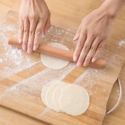 WLGJL 11.8 Inches Wood Rolling Pin Dough Roller, Wooden Rolling Pin for Baking Pasta Fondant， Baking Company Baker’s Dough Whisk, Single-Loop, 2pack
