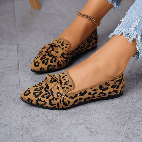 Women’s Leopard Pattern Pointed Toe Loafers, Slip-On Casual Flats for Work, Everyday & Holiday Travel, Lightweight Comfort, Durable Low‑Profile