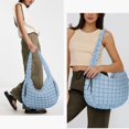thumbnail image 2 of Bolso de mano Juoxeepy, acolchado, grande, acolchado, de nailon con hombros, 2 of 6