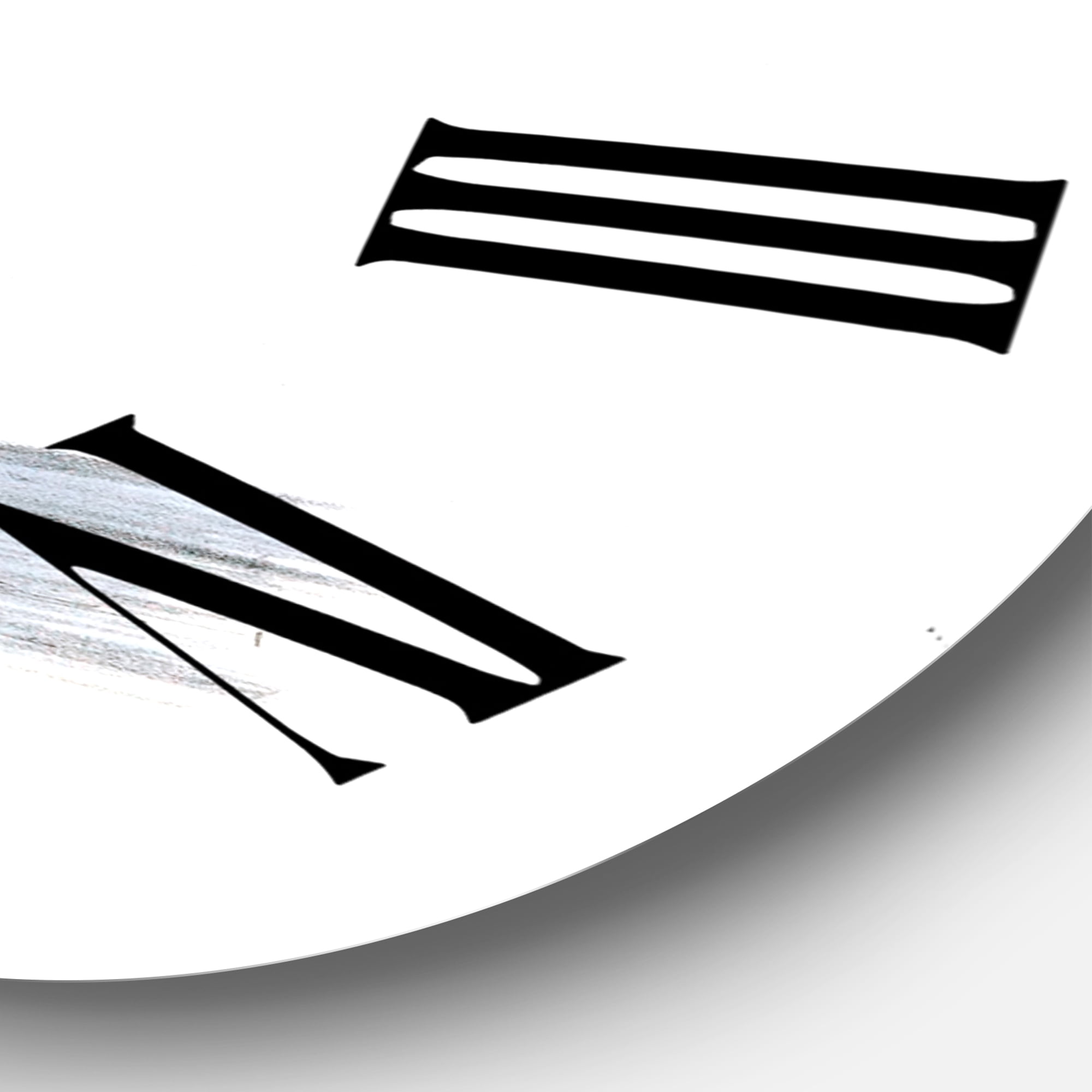 Designart 1 in Traditional Wall Clock