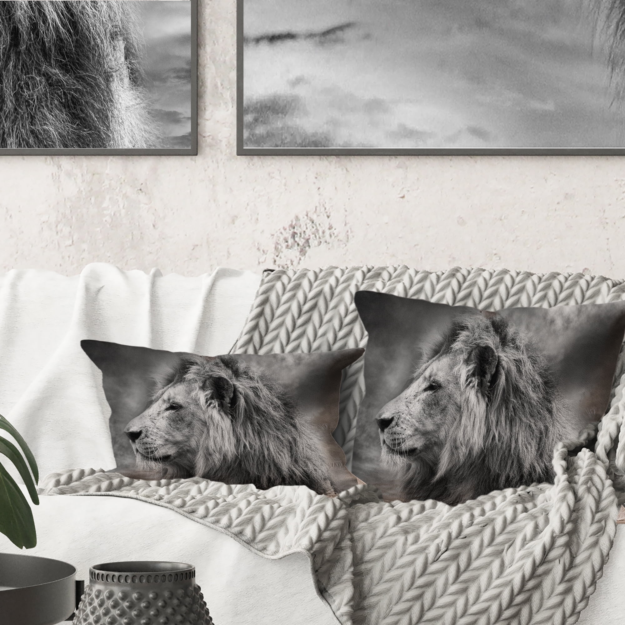 Designart Grey Wild African Lion - Animal Throw Pillow - 18x18