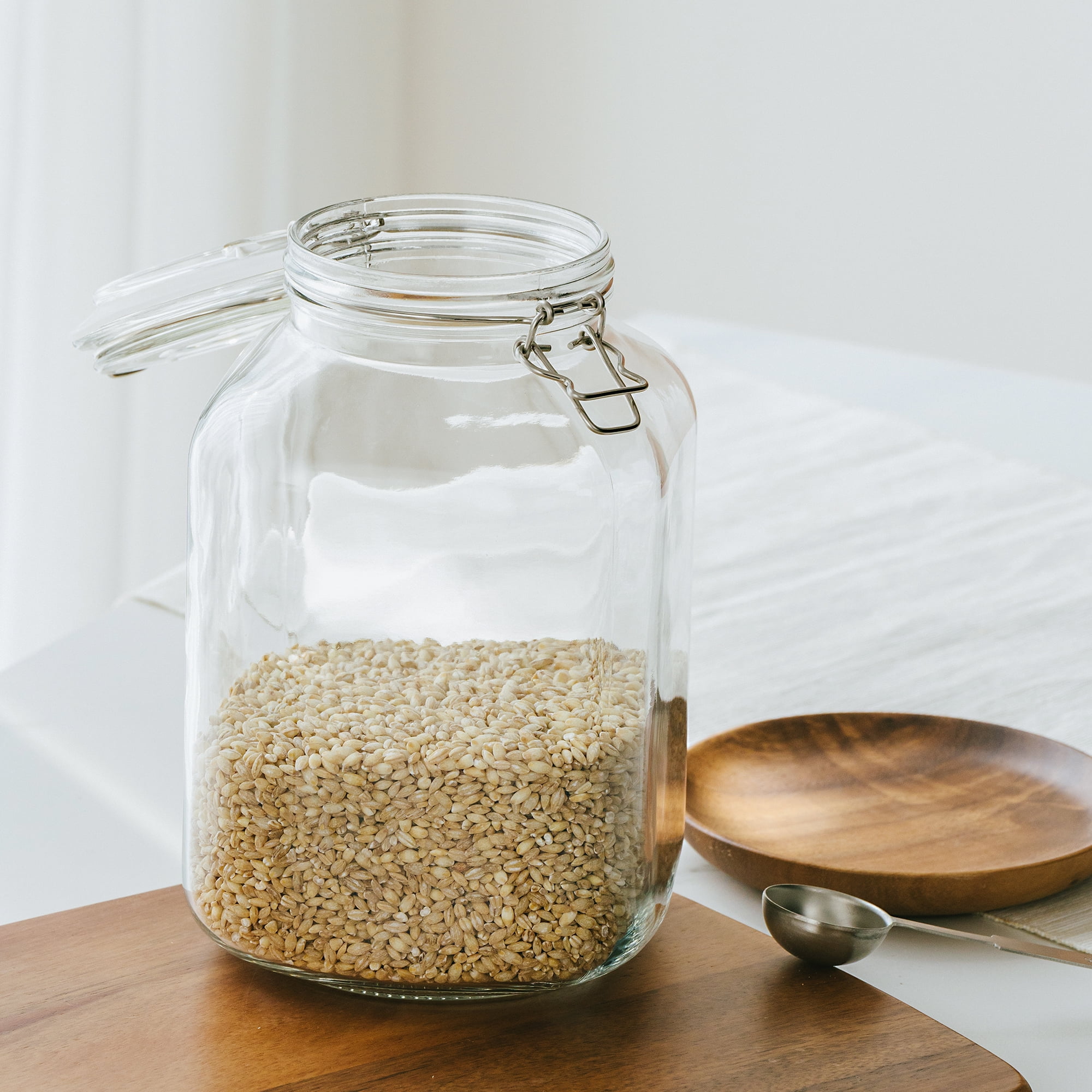 (2 pack) Mainstays 106 oz Clear Glass Airtight Storage Jar with Locking Lid, Large Kitchen Pantry Food Storage Canister for Dry Food, Pasta, Rice and Coffee