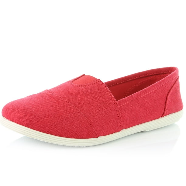 flat cushioned shoes