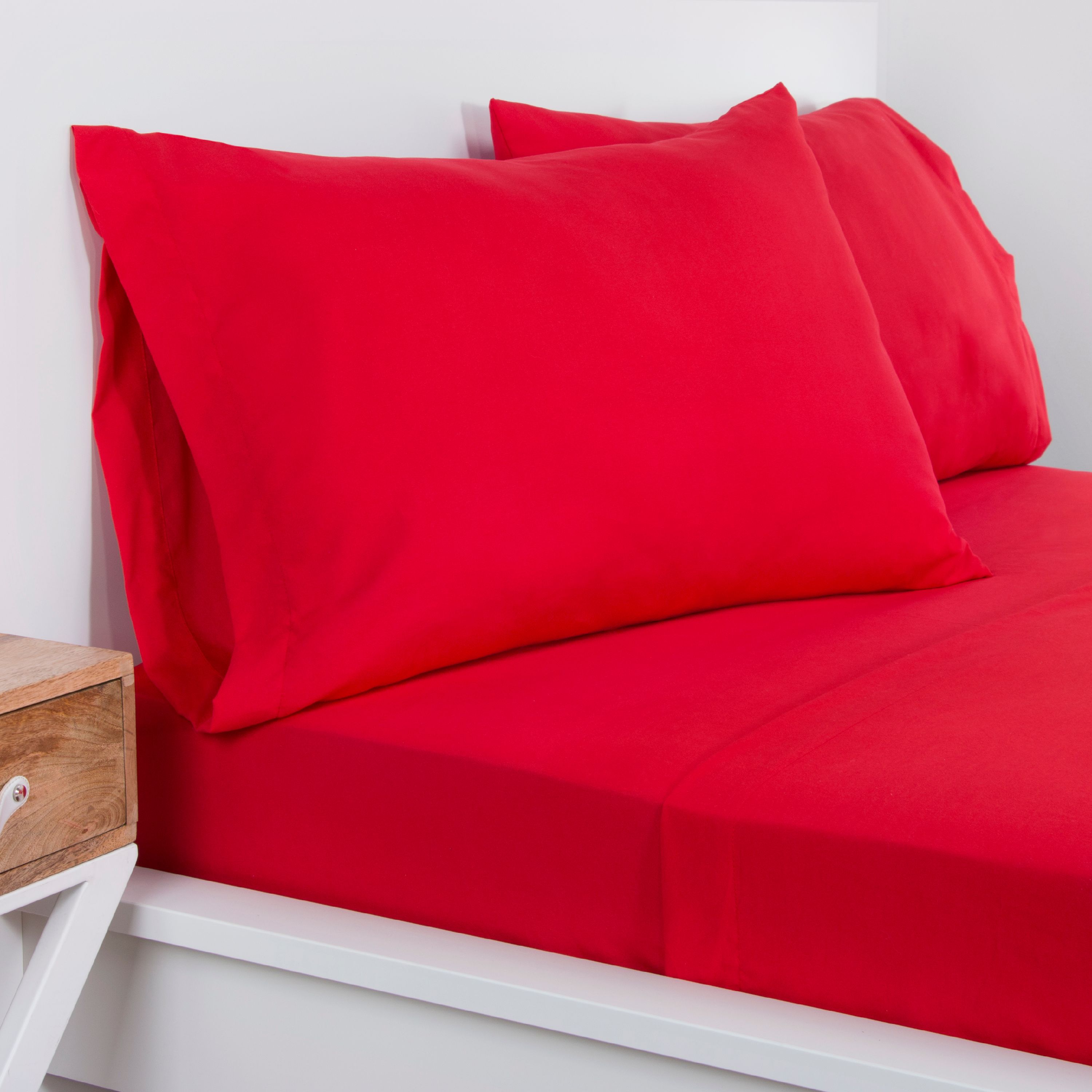 Crayola Scarlet Full size Microfiber sheet set