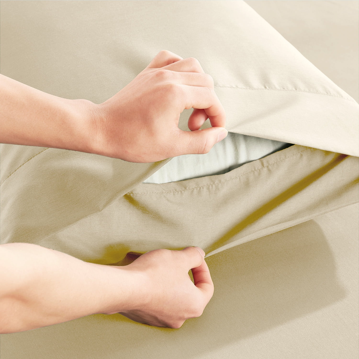 Phoenix Bed Sheets Set, Deep Pocket Rayon Derived from Bamboo & Microfiber Cooling 4 Piece Queen Sheets sets, Cream