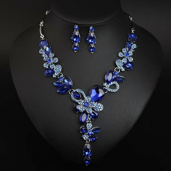 Crystal Flower Necklace And Earrings Set With Flashing Gemstones. Womens Fashionable Wedding Banquet Accessories, A Good Choice To Match Clothes.