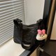 thumbnail image 2 of Bolso de mano de alto valor 2025 nuevo estilo coreano de moda simple de gran capacidad bolso de viaje versátil bolso de mensajero de hombro, 2 of 5