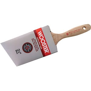 Wooster 4180 3-1/2" Ultra/Pro Lindbeck Jaguar Angle Wall Paint Brush