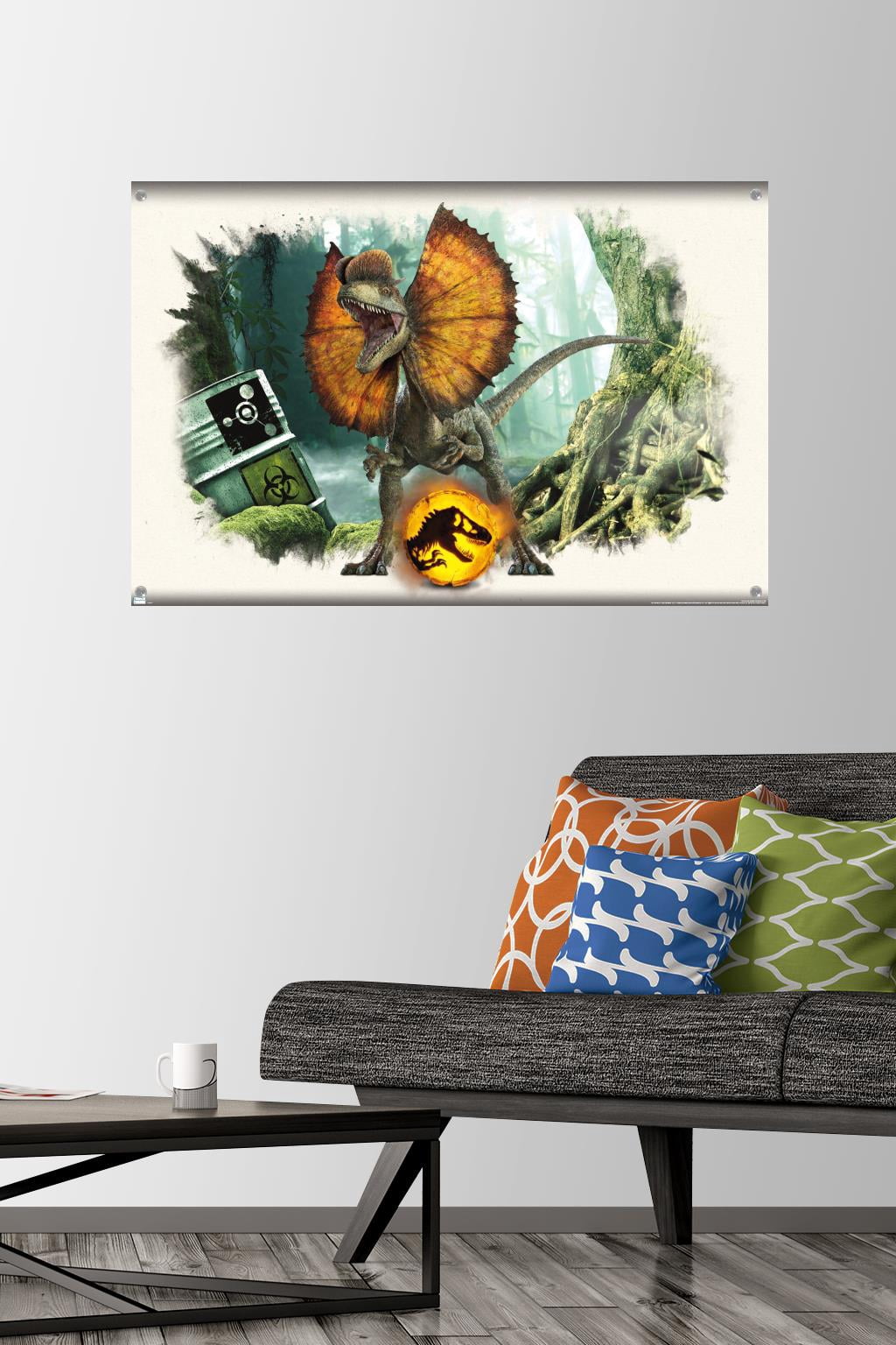 Jurassic World: Dominion - Dilophosaurus Focal Wall Poster with Pushpins, 22.375" x 34"