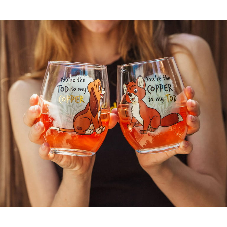 Disney The Fox and The Hound 20-Ounce Teardrop Stemless Wine Glass | Set of 2