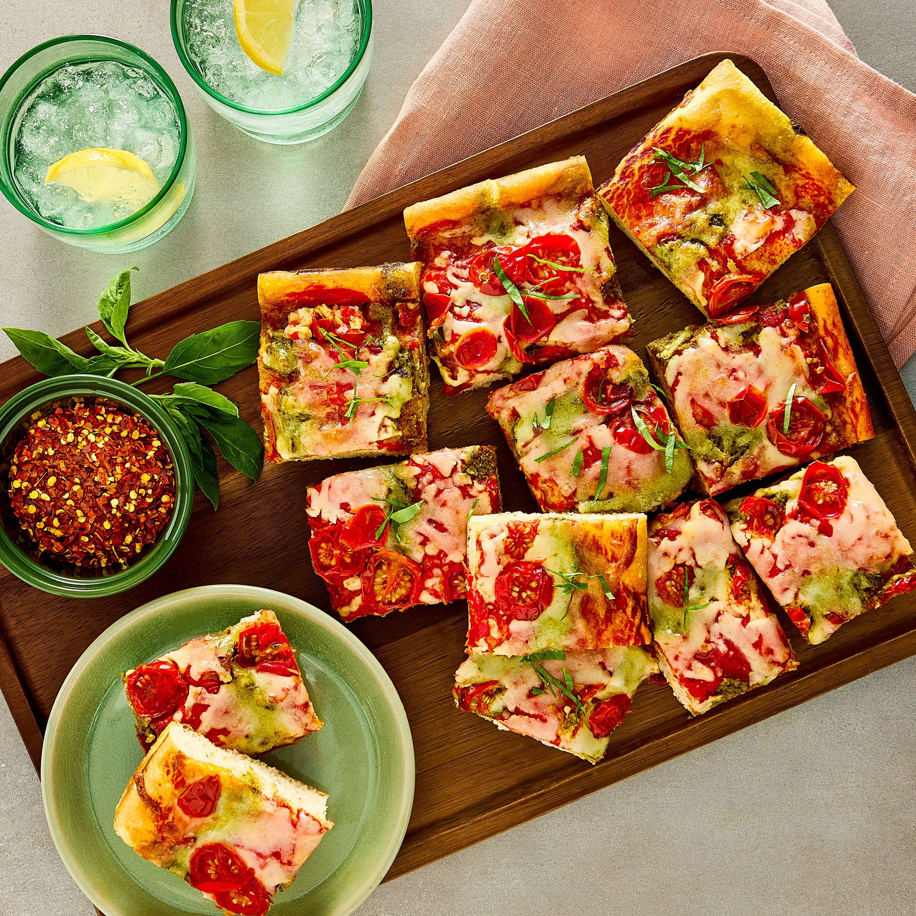 Marketside Sicilian-Style Focaccia Pesto Pizza,