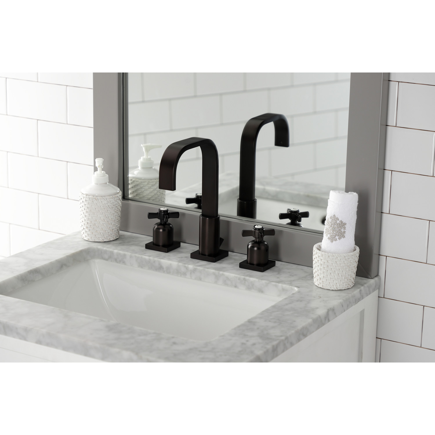 Fauceture FSC8965ZX Millennium Widespread Bathroom Faucet with Pop-Up Drain, Oil Rubbed Bronze