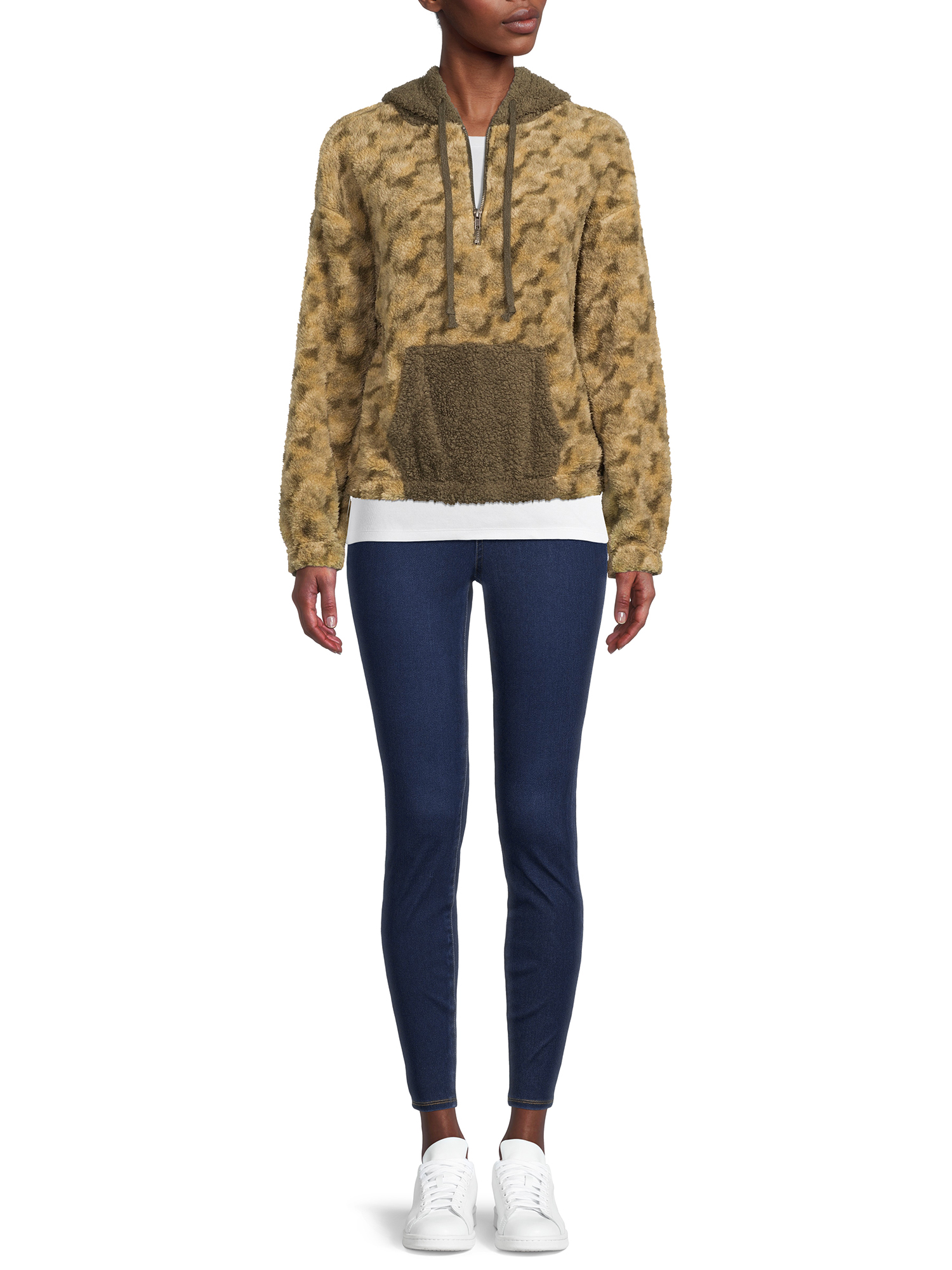 Como Blu Women's Athleisure Printed Baby Faux Sherpa Pullover - image 2 of 5