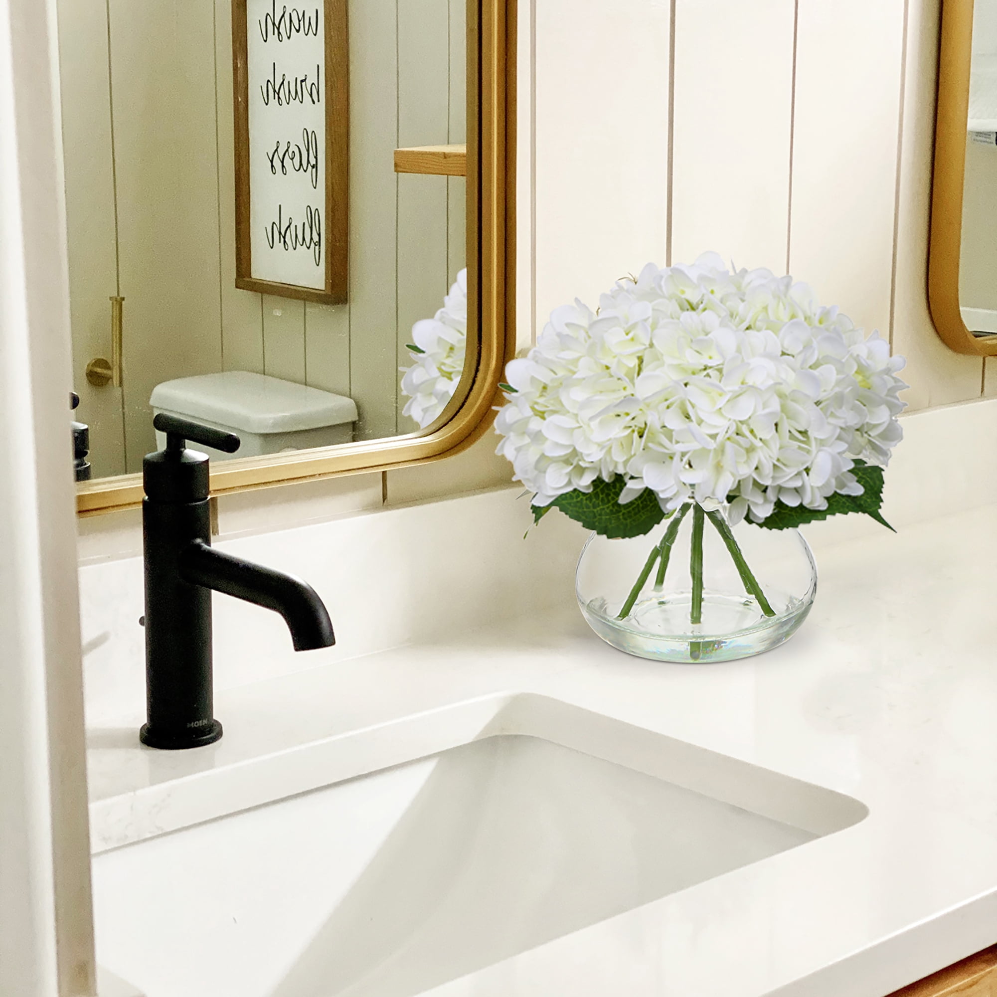 Hydrangea Artificial Flowers with Vase White Silk Fake Flowers Arrangements in Glass Vase with Faux Water Wedding Party Home Decor Table Centerpiece