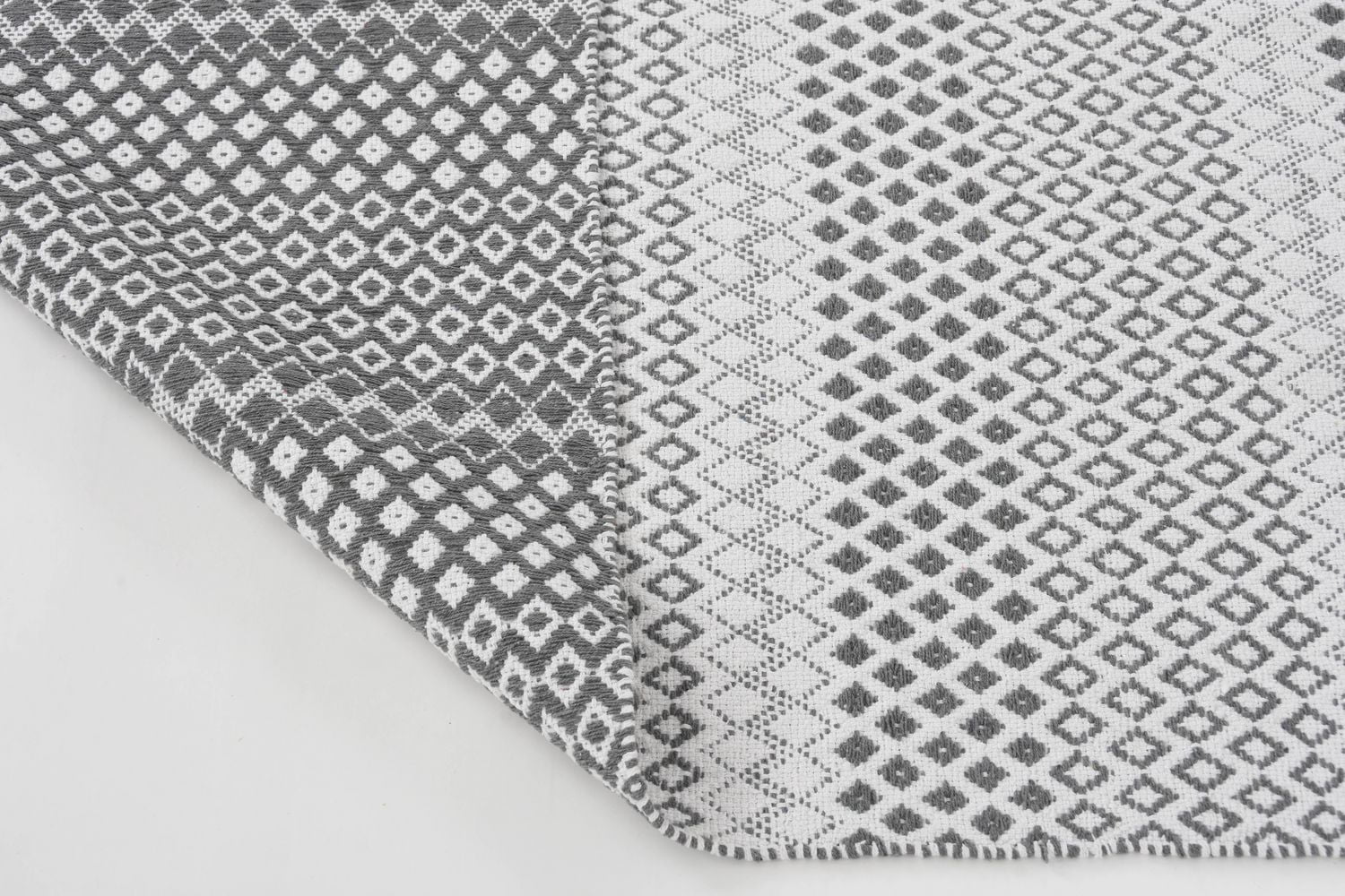 Vista Area Rug