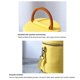 thumbnail image 3 of sweethay Bolso japonés, pequeño, atractivo, de capacidad pura, para niñas, para vestir, informal, diario, regalo significativo Bolsas de mensajero y de hombro Coca Cola Light, 3 of 6