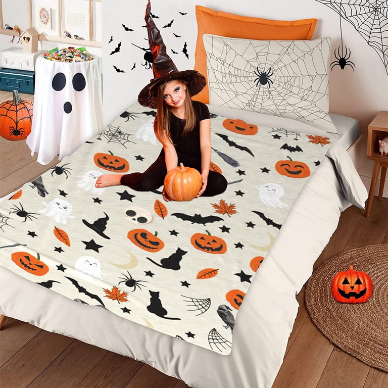 Halloween Throw Blanket - 50x40 Inches Soft Flannel Blanket With Pumpkin Skull Print | Lightweight Cozy Blanket