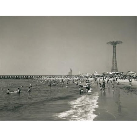USA New York State New York City Coney Island Tourists on Beach Poster Print - 18 x 24 in.