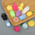 thumbnail image 4 of Muñeco de peluche con forma de animal, juguete de ventilación con música, novedad japonesa y coreana, regalo creativo pequeño para estudiantes, 4 of 6