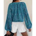 thumbnail image 3 of Blusa BTFBM Boho con estampado floral y cuello en V de gasa para mujer, 3 of 4
