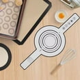 thumbnail image 4 of Tapis de Cuisson en Silicone pour Pain avec Longues Sangles, Doublure de Four Hollandais Antiadhésive et Réutilisable, Écharpe de Pain Résistante à la Chaleur pour la Cuisson, Alternative Écologique au Papier Parchemin, Cuisson en Cuisine, 1 Tapis de Cuisson, 4 of 9