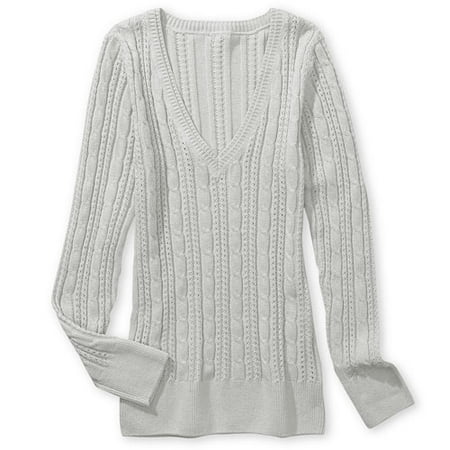 Women's Fitted V-Neck Sweater