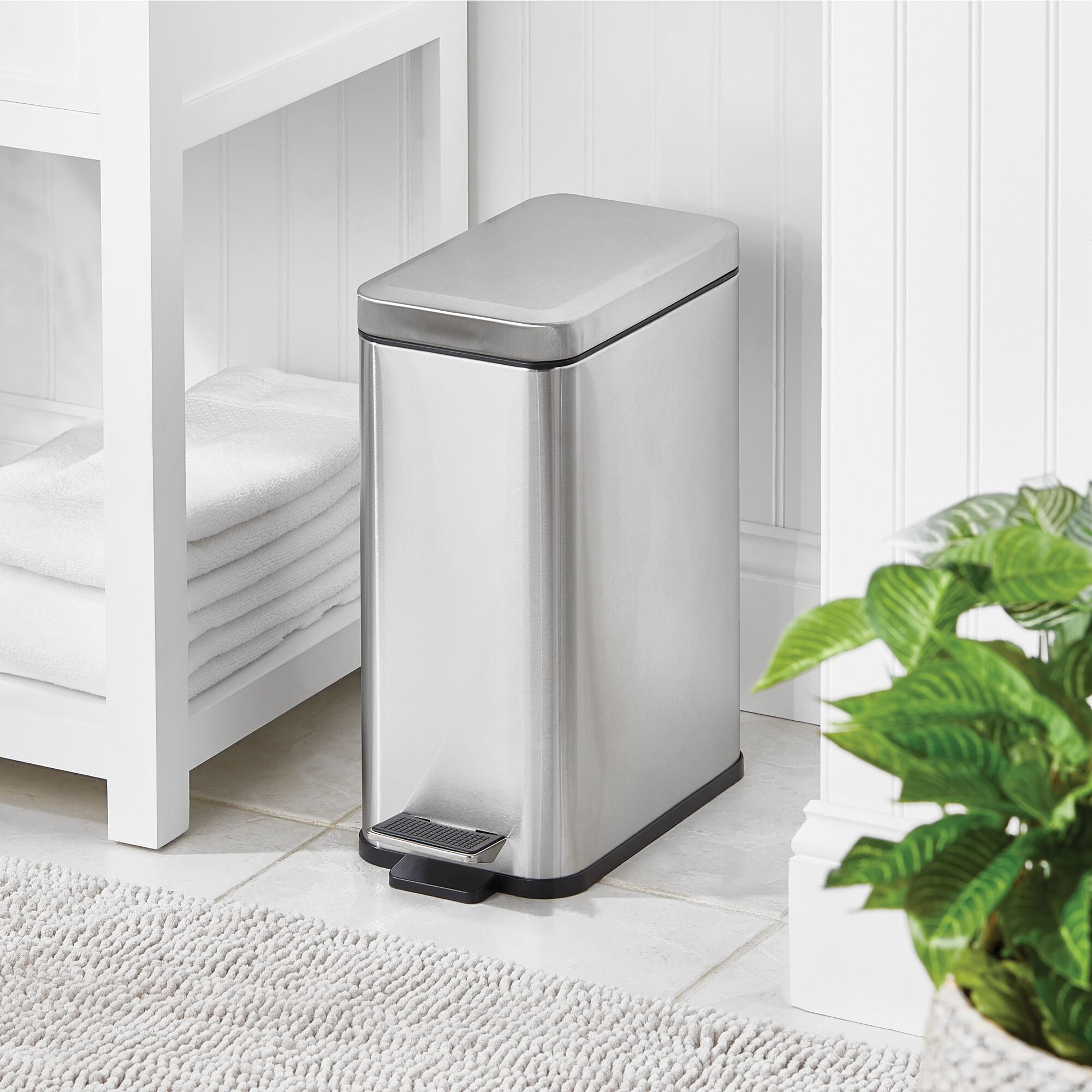 mDesign Slim Metal 2.6 Gallon Step Trash Can, Lid/Liner Bucket, Brushed Chrome