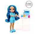 thumbnail image 2 of Soirée pyjama Rainbow High Jr High - Poupée articulée Skyler (bleue) de 9 po (23 cm), 2 of 6