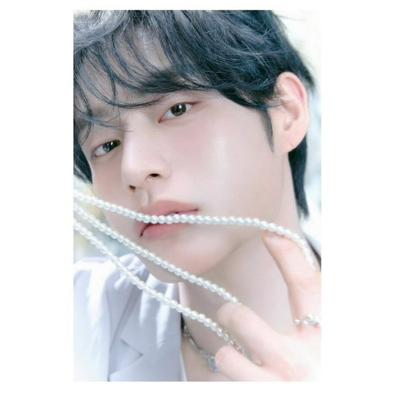 Zerobaseone Zb1 Kim Jiwoong Poster(7) Blue Paradise Album Hide Concept Photo Print K-Pop Home Decor For Living Room Aesthetic Kpop Male Boys Group Boy Band