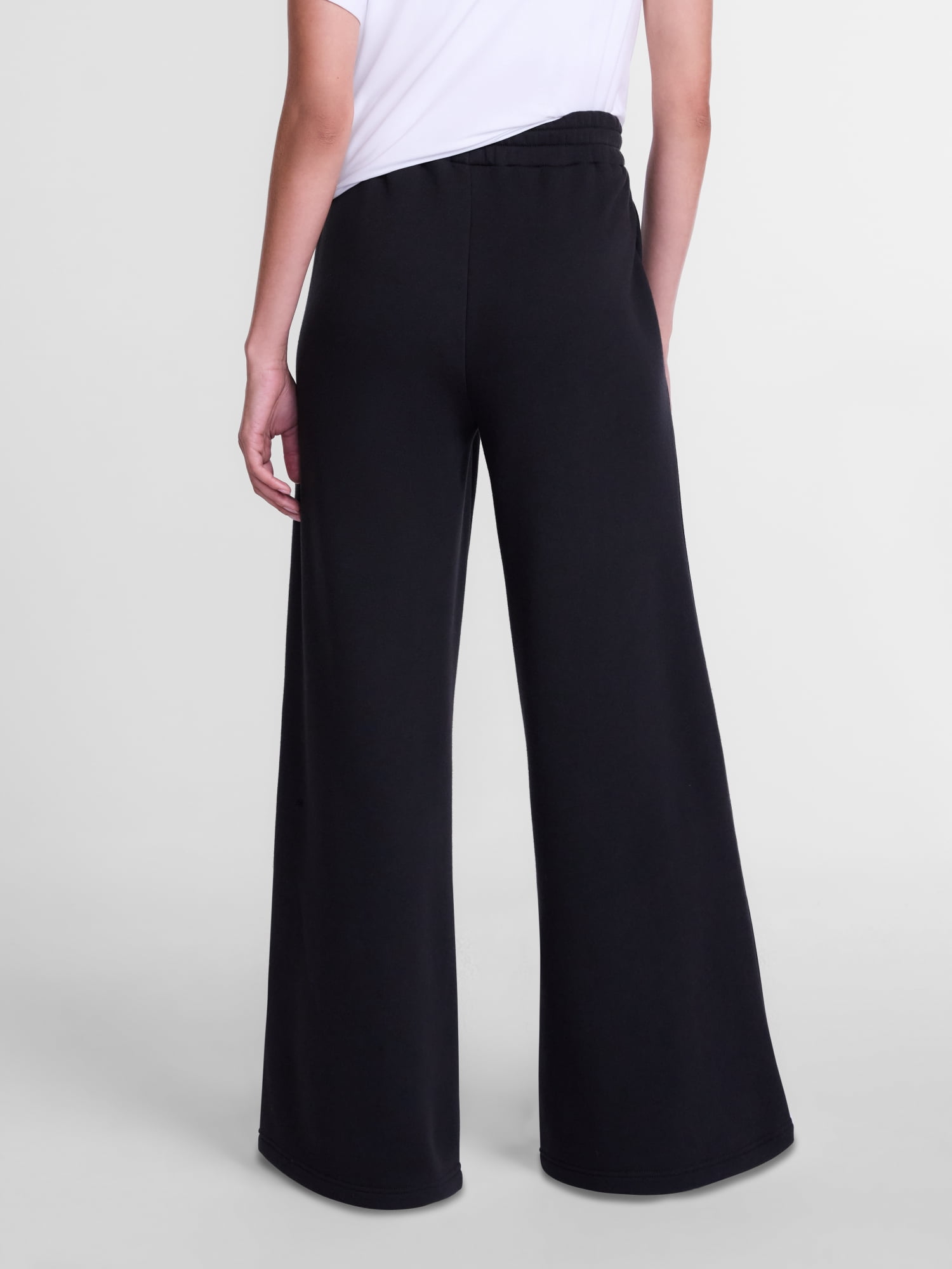Athletic Works Women's and Women's Plus Pintuck Wide Leg Fleece Pants, 30" Inseam, Sizes XS-4X
