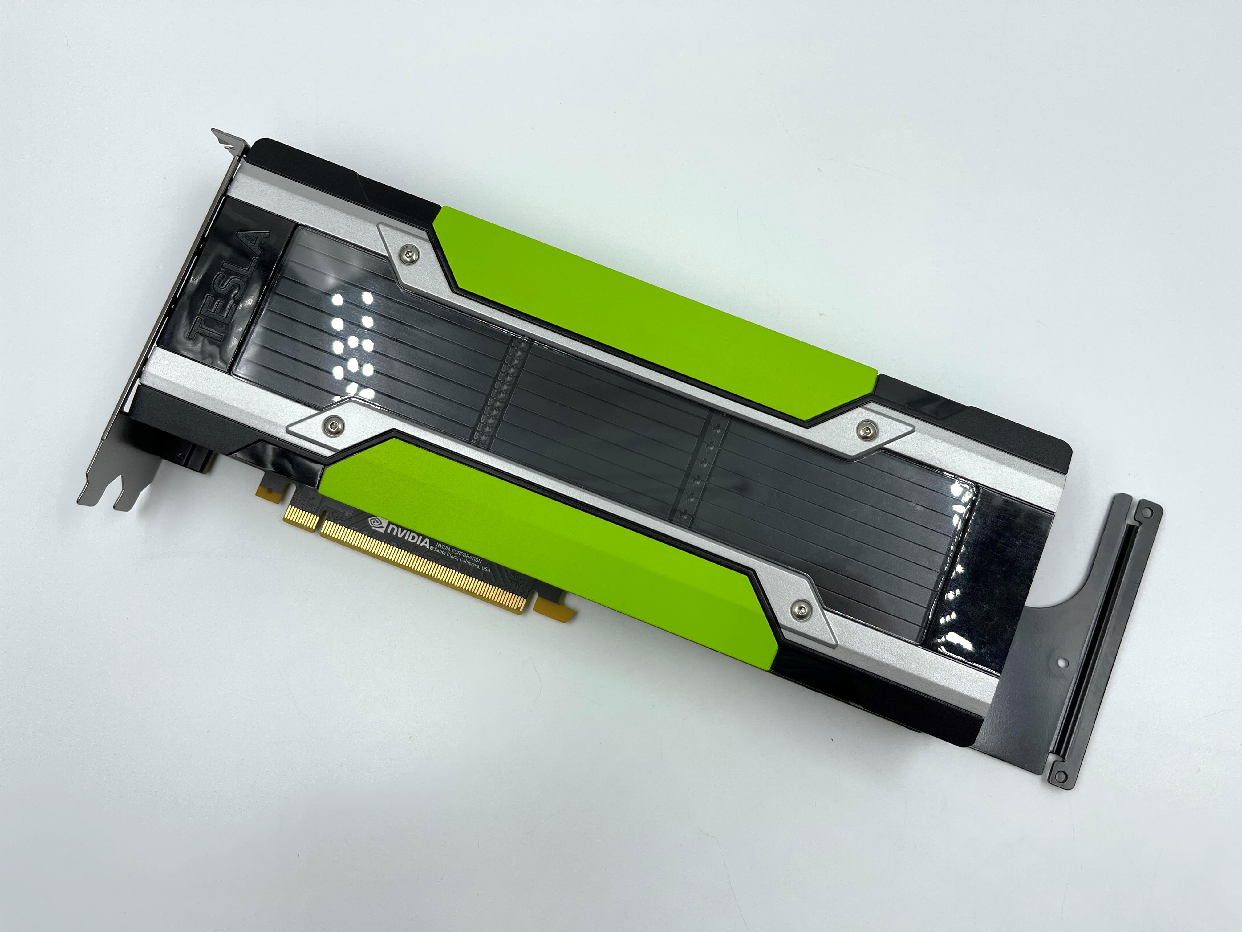Gpu nvidia tesla v100. Nvidia p40. Nvidia tesla m40 24gb. Nvidia tesla p40. Nvidia p40.