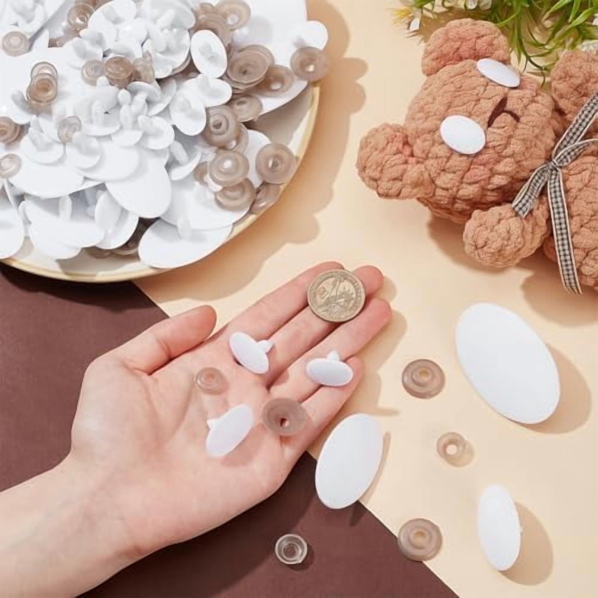6 Styles White Safety Eyes 120PCS Oval Plastic Safety Eyes Craft Stuffed Animal Eyes with Washers for Crochet Plush Animal Amigurumi Puppet Teddy Bear Needle Felting Crafts Eyes 1set DIY