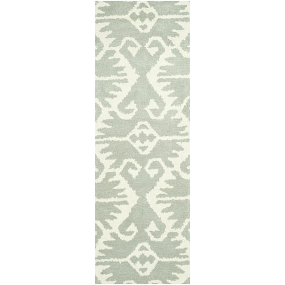 SAFAVIEH Wyndham Dzvonko Southwestern Wool Runner Rug, Grey/Ivory, 2'3" x 7'