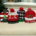 thumbnail image 3 of Promoción, artware eléctrico, vacaciones, diseños decorativos de mezcla de invierno, sombrero de Navidad LED intermitente de punto, 3 of 4