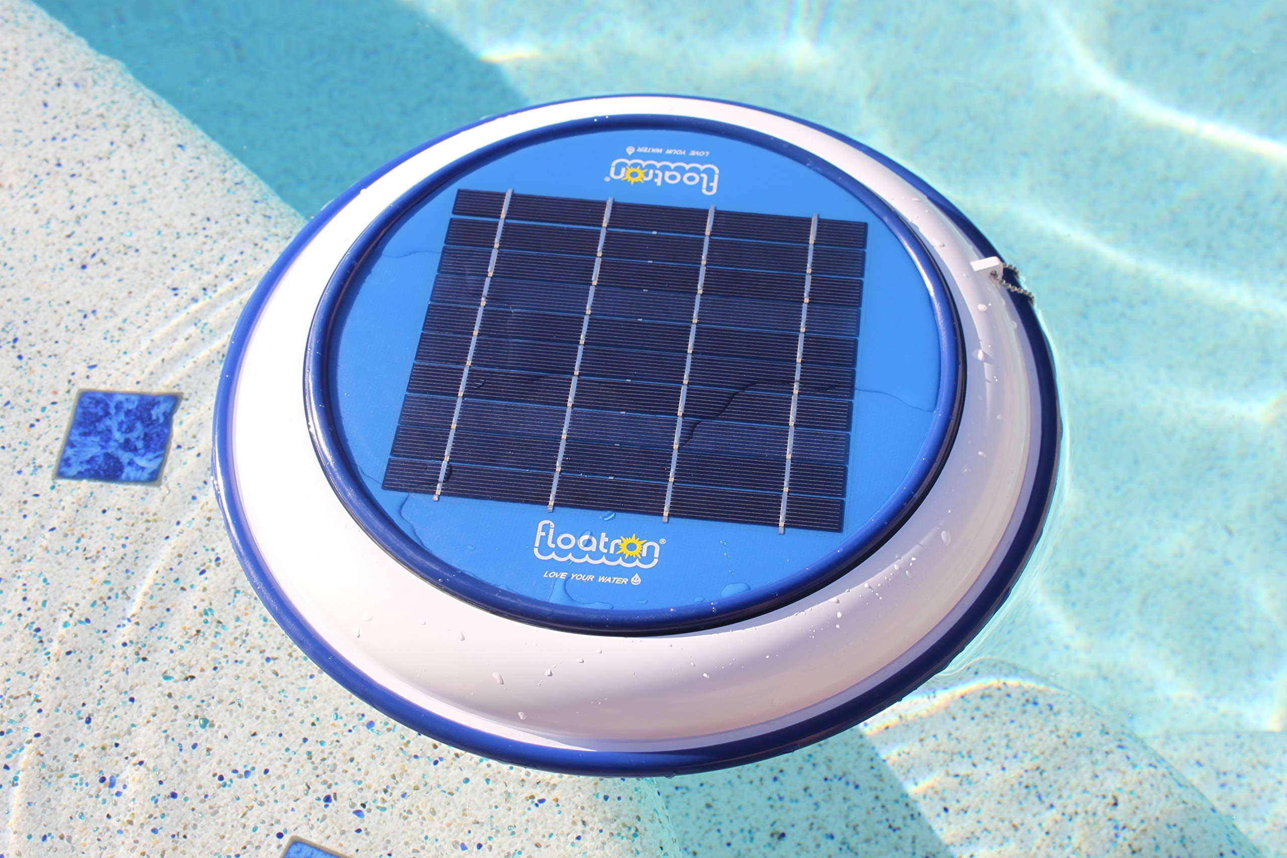 Floatron Solar Powered Water Purifier and Ionizer for Pools Reduces Chlorine Use 40 000 Gal
