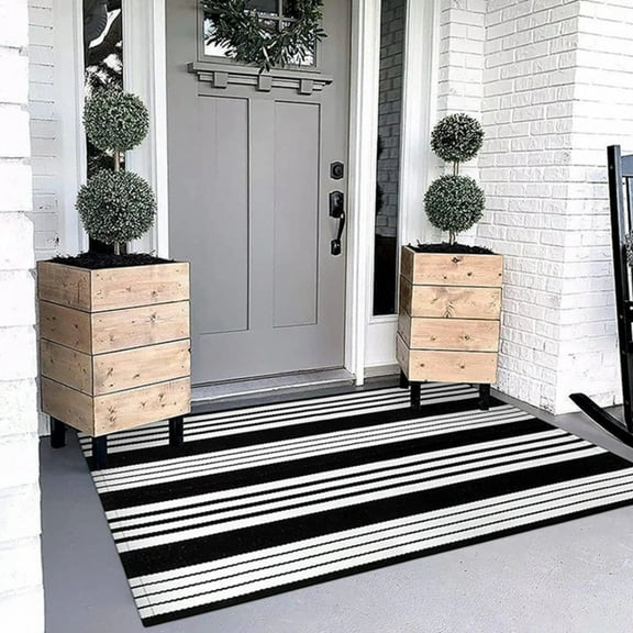 Black and White Outdoor Rug 28"x 43" Hand-Woven Cotton Washable Rug Striped Front Porch Rug Machine Washable Indoor/Outdoor Area Rug Floor Mat for Farmhouse/Layered Door Mats/Living Room