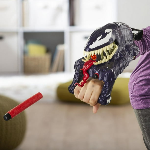 Marvel Spider-Man VenomVersus Marvel's Venom Strike Blaster