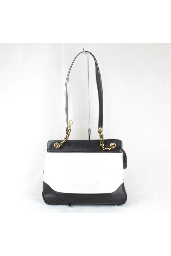 Pre-Owned CHANEL Chanel Bicolor Chain Shoulder Bag Leather White Women's
