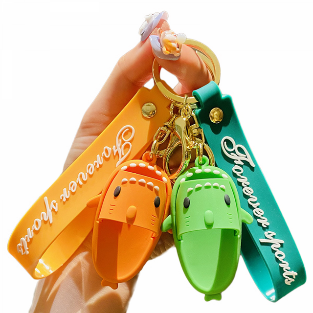 2 Pcs Cute Cartoon Shark Slippers Keychains Keyring for Car Key Purse Backpack Accessories Charms for Men Women,Family Gifts (Red & Green)