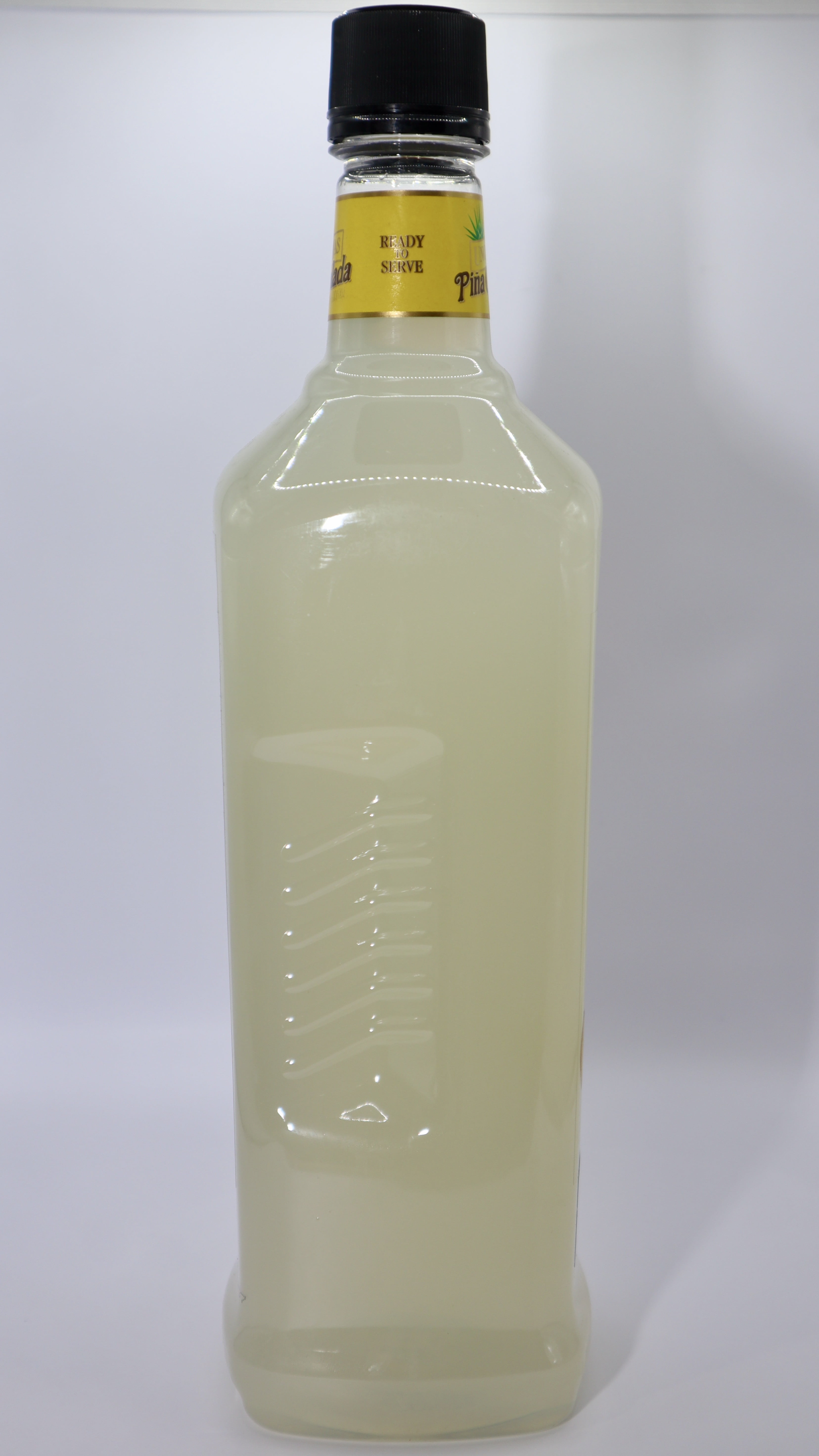 Uno Mas Pina Colada Pineapple & Coconut Wine Based Cocktail, 1.5 L Plastic Bottle, 14% ABV