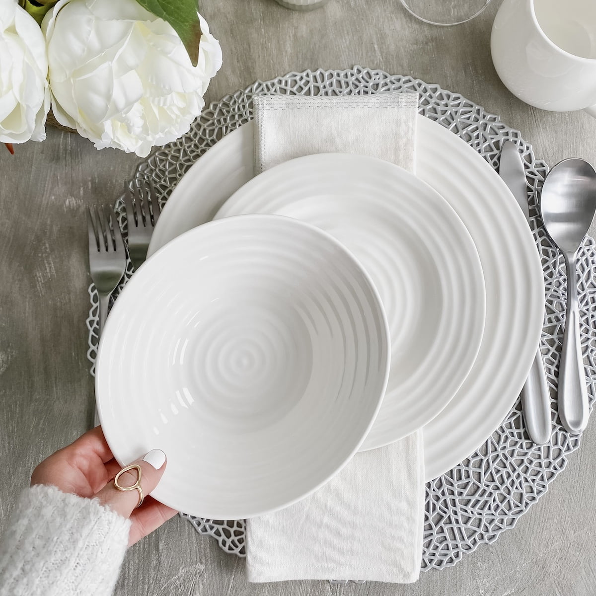 Sophie Conran 12-Piece Dinnerware Set by Portmeirion - Walmart.ca