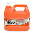 thumbnail image 1 of Go Jo Nettoyant pour les Mains 0955 Orange Naturel; à Utiliser pour Enlever la Graisse/l'huile/la Saleté; Formule de Lotion; Bouteille à Pompe de 1 Gallon, 1 of 4