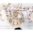 thumbnail image 3 of Bola de Navidad con nombre personalizado, colgante de árbol de Navidad de madera, regalo de Navidad personalizado, copo de nieve de Papá Noel, decoración navideña, 3 of 5