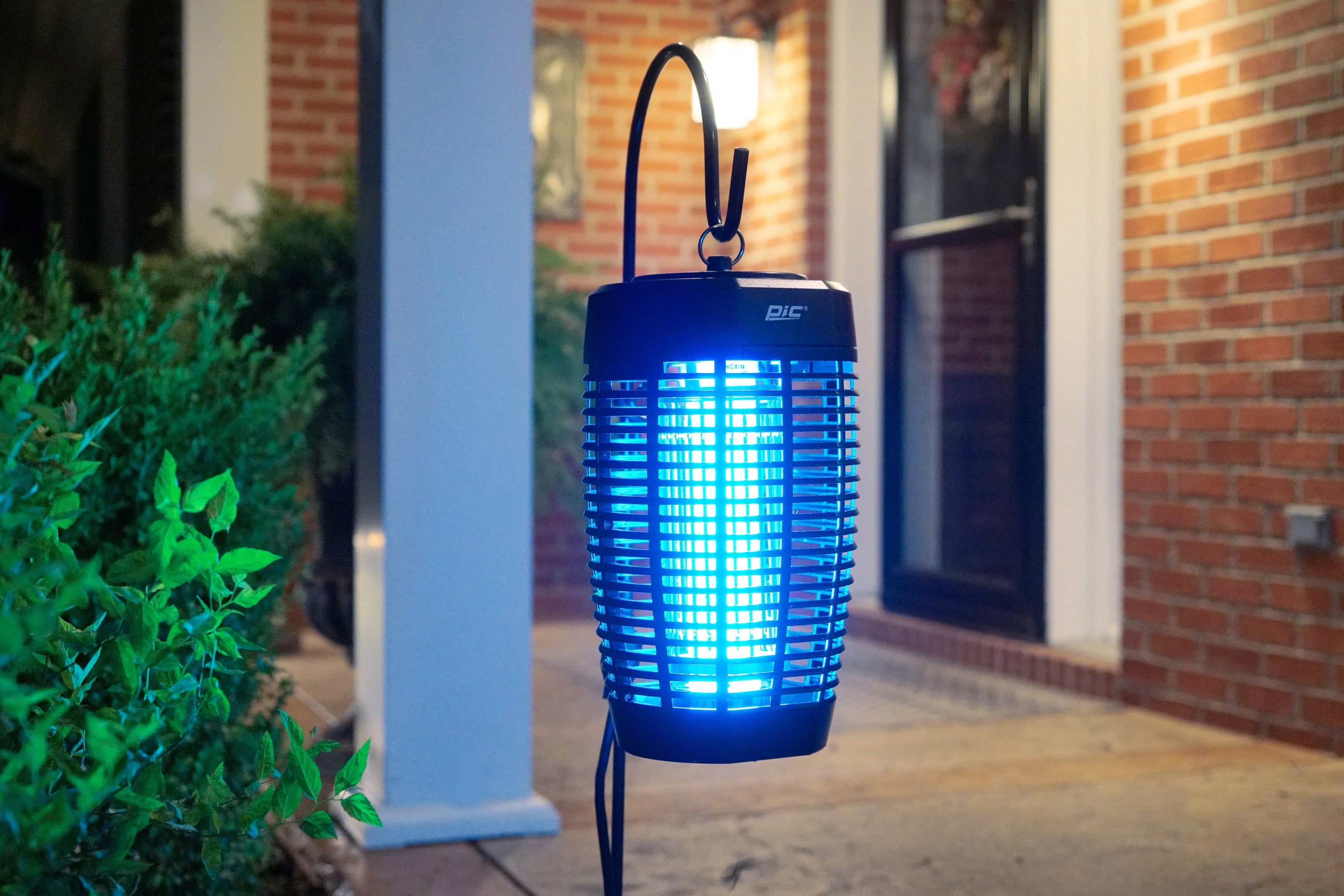 PIC 20W Outdoor Mosquito Bug Zapper, Electric Insect Killer, 1 Acre Coverage, Black