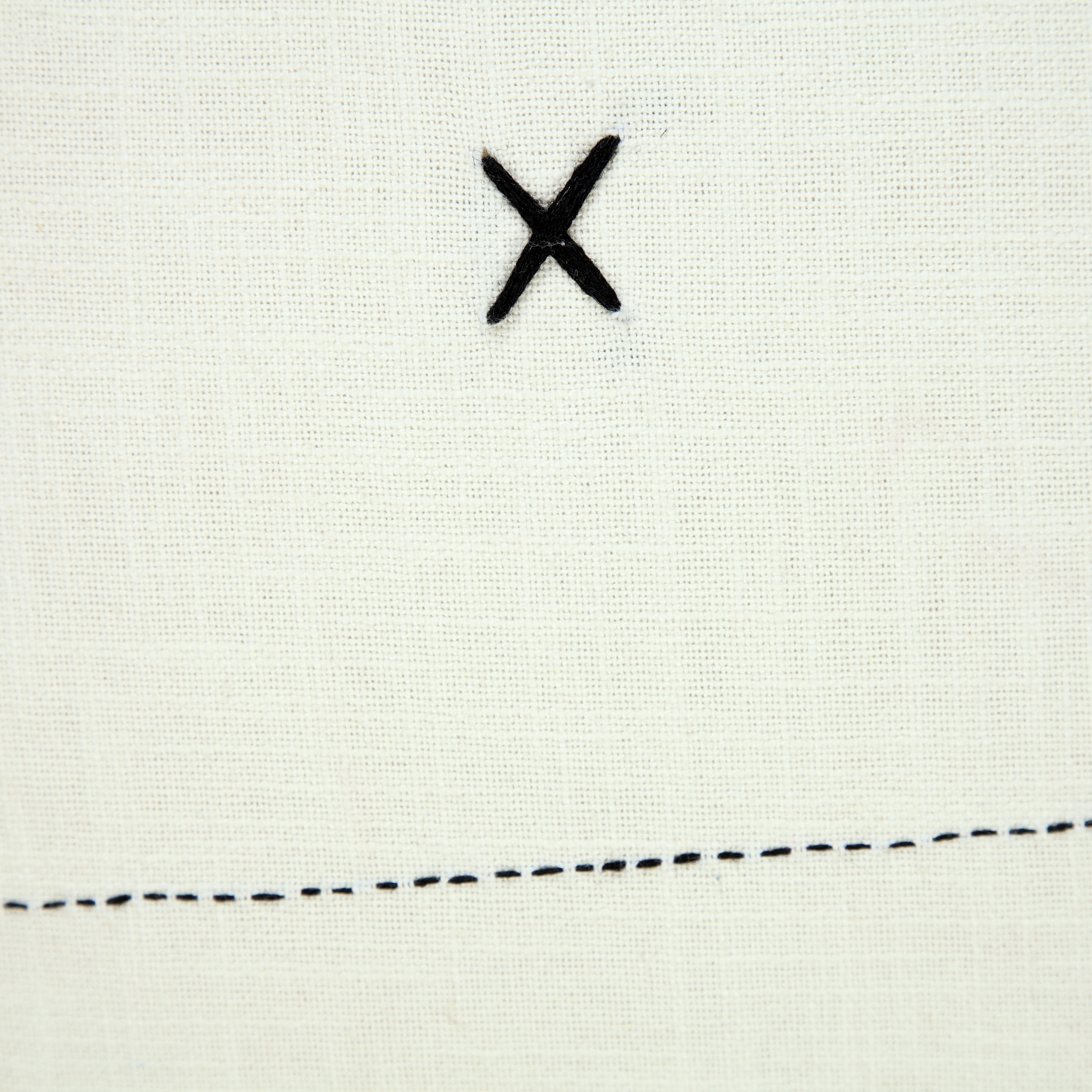 Ox Bay 20" x 20" Hand-Woven White/ Black Geometric Organic Cotton Pillow Cover